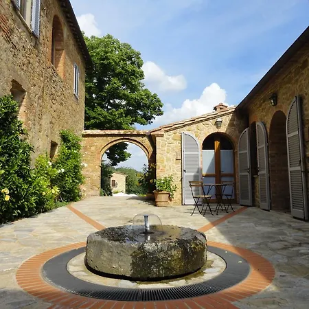 Farm stay Borgo Sant'ambrogio - *